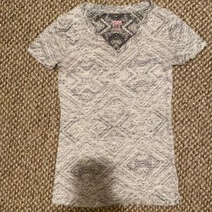 Mossimo tee